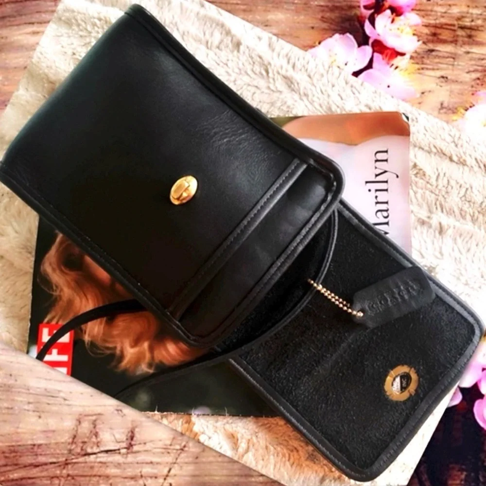 Coach vintage black